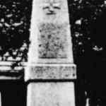 Pomnik po&sacute;wi&eogon;cony mieszka&nacute;com poleg&lstrok;ym na frontach I wojny &sacute;wiatowej, 1926